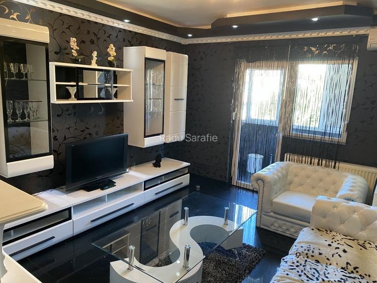 Ap 2 camere de lux extravagant strand str bihorului