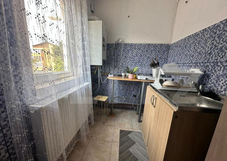 Garsoniera, 27 mp, zona Mall - 1