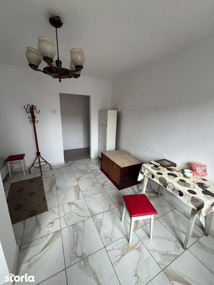 garsoniera de inchiriat Titan Dristor - 3