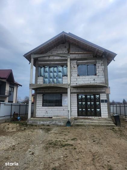 Vila in Serbanesti cu 5 camere - 13