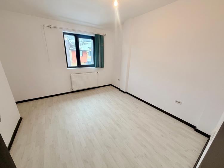 Casa P+1+Pod locuibil. 4 cam. langa parcul Laurentiu Raiciu - 12