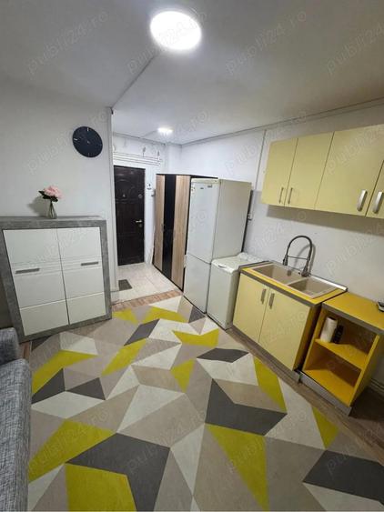 Proprietar inchiriez garsoniera et.2 in zona UMT! - 3