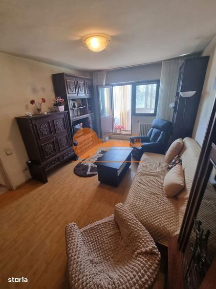 3 Camere la 3 minute Metrou Crangasi- Parc - Bloc Reabilitat - 8