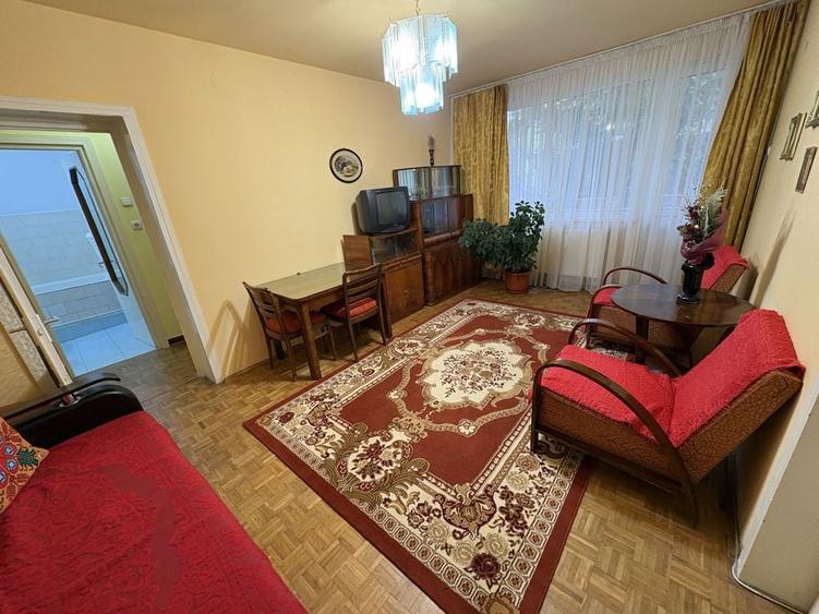 Apartament insorit, etaj 1, Aleea Carpati - 1