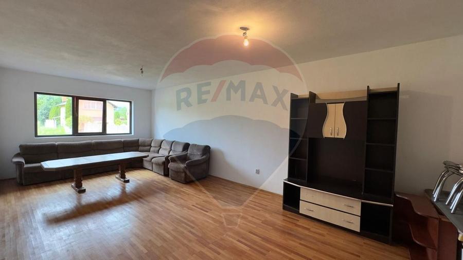 VILA IMPRESIONANTA DE VANZARE - BUGHEA DE SUS, ARGES - 9