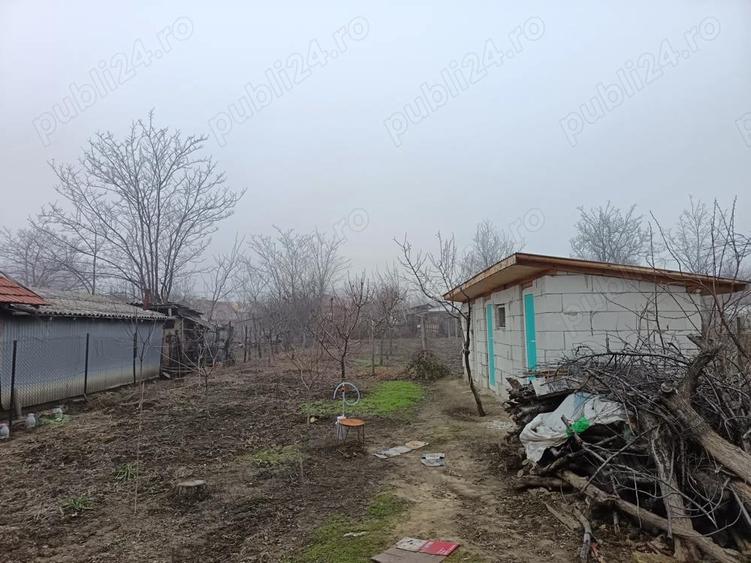 Casa cu curte si gradina - zona linistita si frumoasa - 6