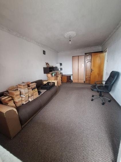 Apartament 3 camere decomandat – spațiu generos - 1