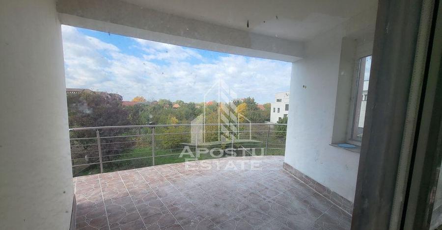 Cladire P+2E+M pentru diverse activitati,Mehala - 8