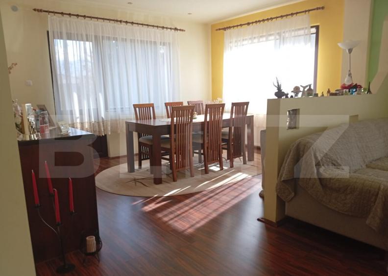 Casa superba in Talmacel, cu curte verde ?i priveli?te - 9