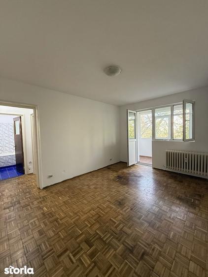 Vanz. 2 Cam. Drumul Taberei, Plaza Romania, Parc, Metrou Romancierilor - 3