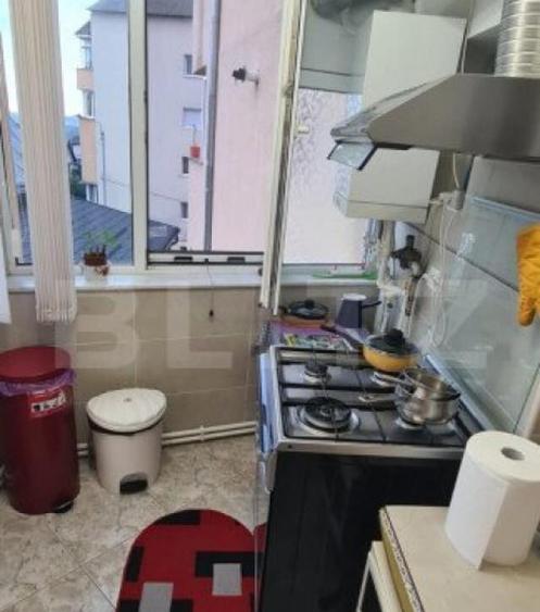 Apartament de vanzare, cu 4 camere, 120 mp, etaj intermediar - 6