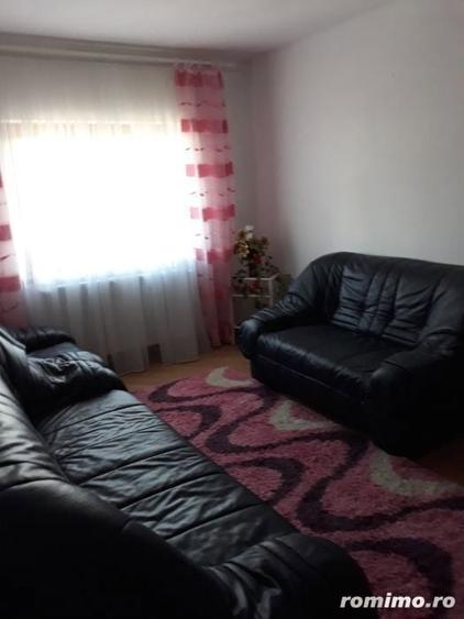 Apartament de inchiriat vis-a-vis de Parcul Moghioros - 1