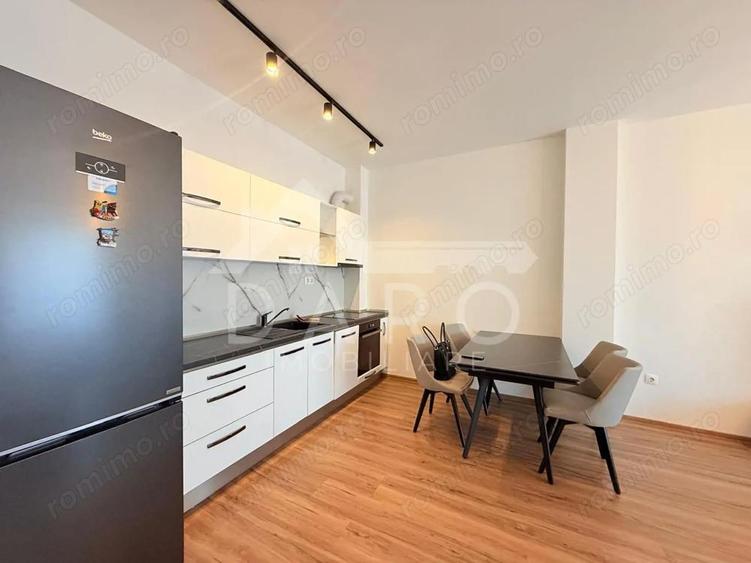 Apartament de inchiriat cu 3 camere , strada Papiu Ilarian - 2