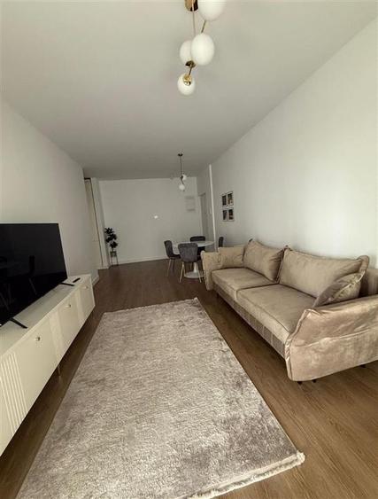 Apartament 2 camere semidecomandat Silk District, loc de parcare inclus - 2