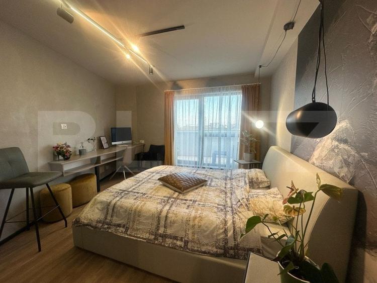Apartament cu 4 camere decomandat, mobilat în Zorilor