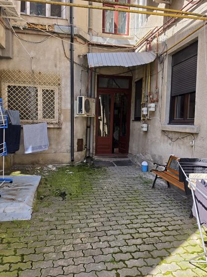 Ultracentral apartament cu 2 camere - 3