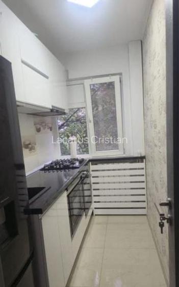 APARTAMENT SUPERB 2 CAMERE SEMIDECOMANDAT ZONA KM 4-5