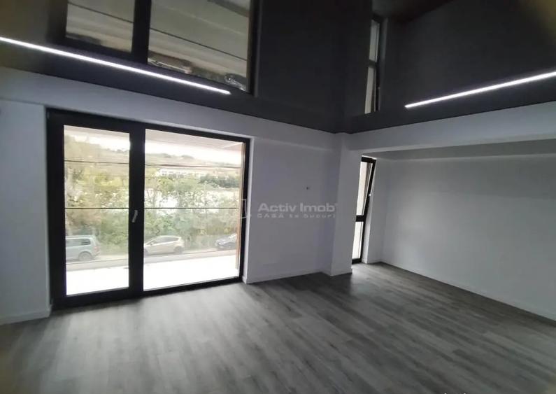 De apartament 2 camere in Rediu , vedere lac - 1