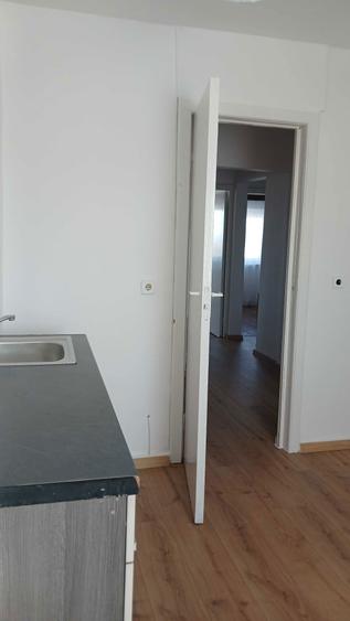 Apartament 3 camere Centru - 3