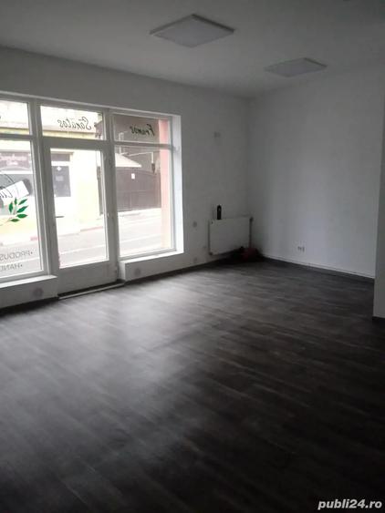 Spa?iu comercial Reghin, str Calara?ilor 35 mp - 2