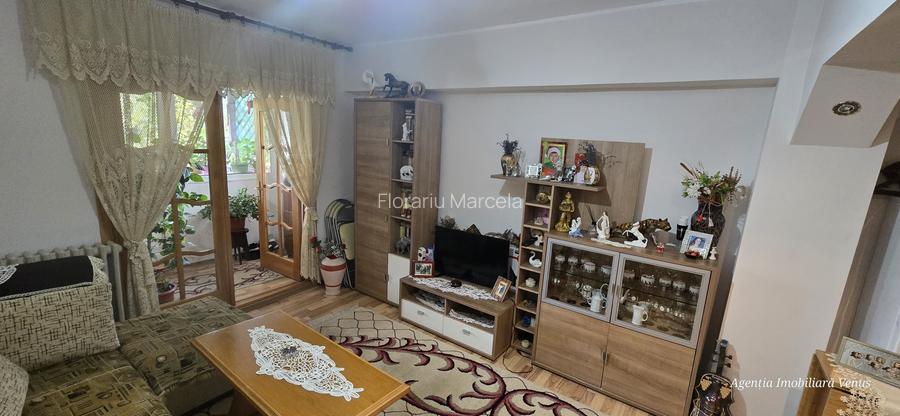 Apartament 3 camere zona Primaverii etaj 1 Apartament 3 camere zona Primaverii etaj 1