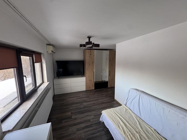 Giulesti sarbi , sector 6 ,Bucuresti - 8