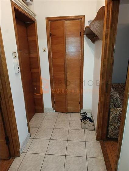 Apartament 3 camere cf 1 decomandat zona Crang - 6