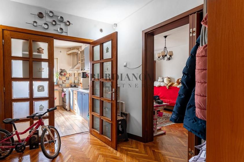 Apartament cu 3 camere - Șoseaua Berceni 21- Metrou Piața Sudului - 16
