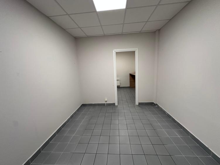 Restaurant sau showroom - 4