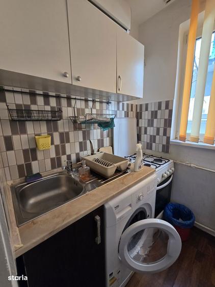 Garsoniera De Inchiriat in zona pajura sec.1 - 3