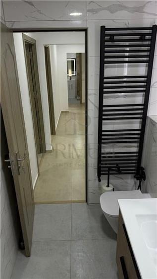 COMPLEX STUDENTESC - 4 CAM - DECOMANDAT - 2 BAI - 2 BALCOANE - BOXA - INCALZIRE - 11