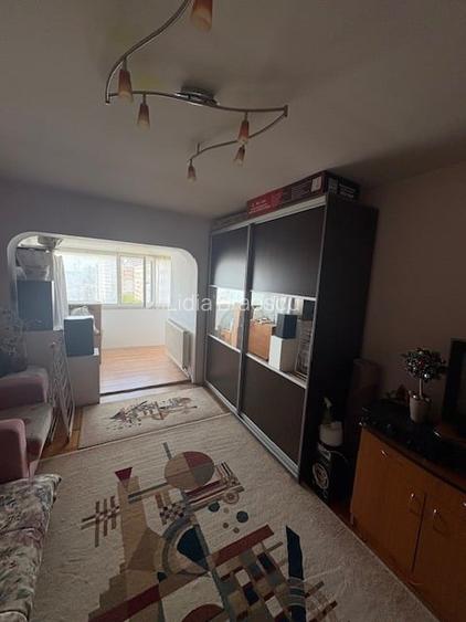 Apartaent 3 camere decomandat, ultracentral, Buzau