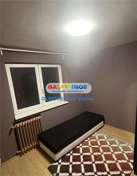 Apartament cu 4 camere semidecomandat, mobilat în Tei