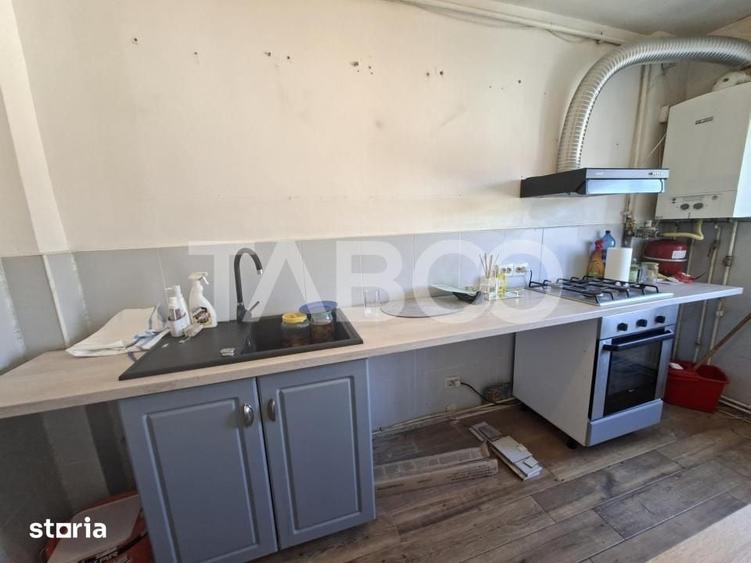 Apartament cu 2 camere decomandat în Ștrand