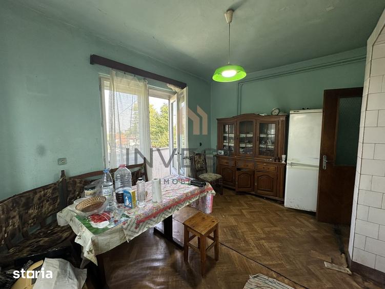 Apartament cu 4 camere decomandat în Gruia
