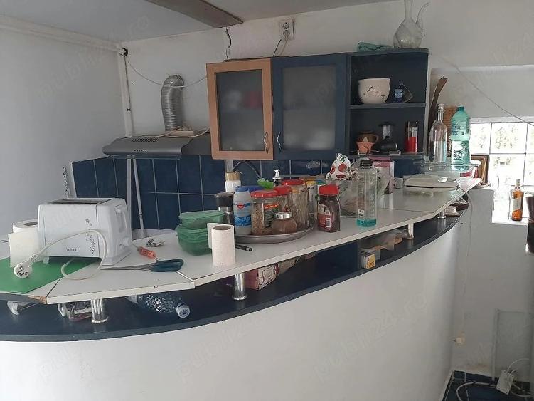 Casă cu 4 camere cu Teren 300 Mp în Andronache