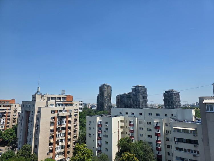 Apartament cu 2 camere decomandat în Tineretului