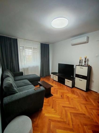 Apartament cu 2 camere semidecomandat în Valea Rosie