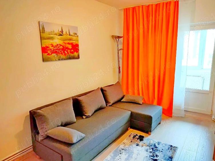 Apartament cu 3 camere decomandat în Aradului