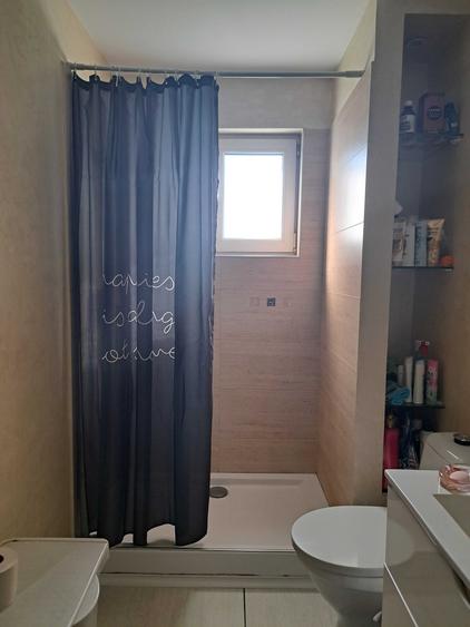 Apartament cu 2 camere semidecomandat în Unirea