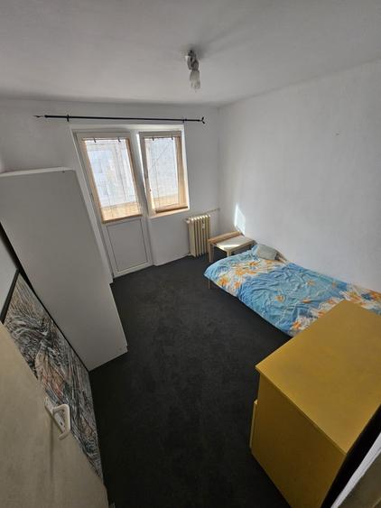 Apartament cu 2 camere semidecomandat în 1 Decembrie 1918