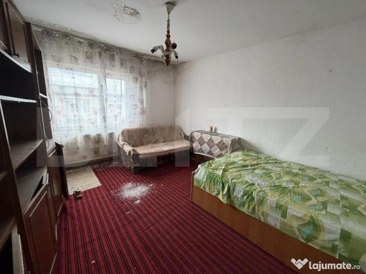 Garsonieră decomandată în Debarcader