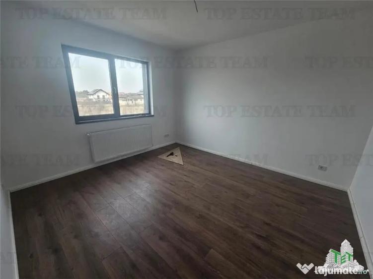 Casă cu 4 camere cu Teren 400 Mp în Dragomirești-Deal