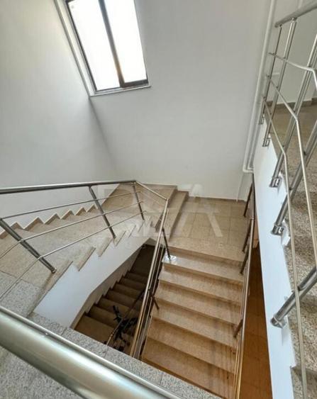 Apartament de vanzare/3 camere /Inchiriat / contract pe 2 a - 10