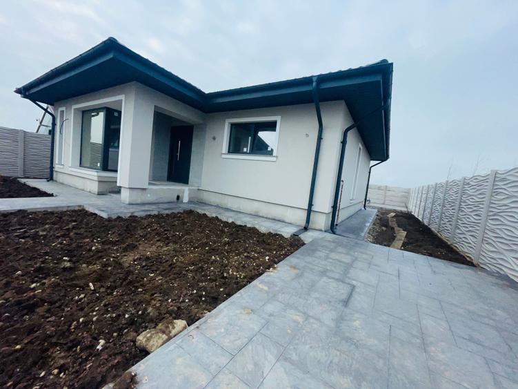 Casa individuala 3 camere,teren 375 mp/Com.Berceni - 2