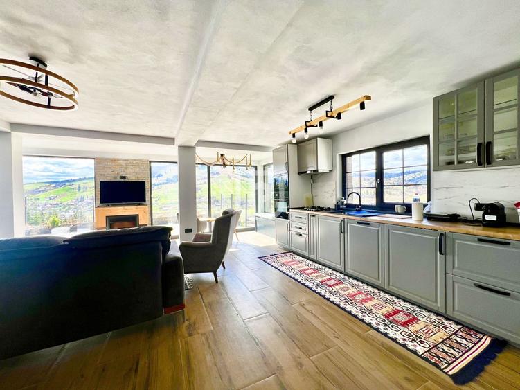 Pensiune/Casa 4 dormitoare | Gura Humorului | Bucovina - 10