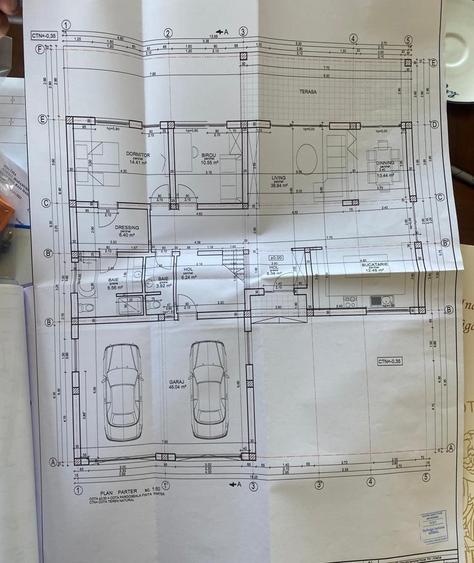 APA SARATA casa deosebita 300mp cu 2 garaje si 8ari teren! - 4