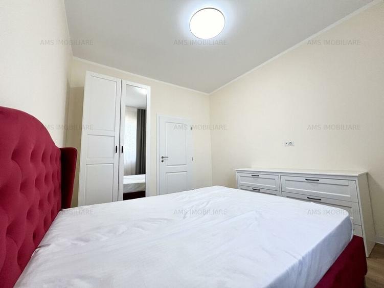 SUPERB / GRADINA GENEROASA / LOC PARCARE - 24