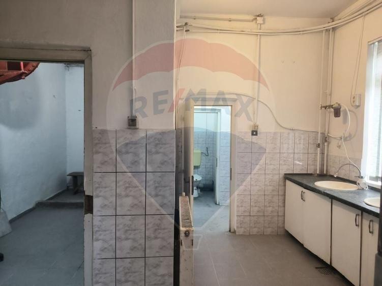 Spatiu industrial de 435mp de inchiriat in zona Sannicolau Mic - 13