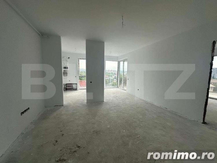 Apartament 3 camere, orientare S-V , etaj intermediar, zona Intre Lacuri - 1
